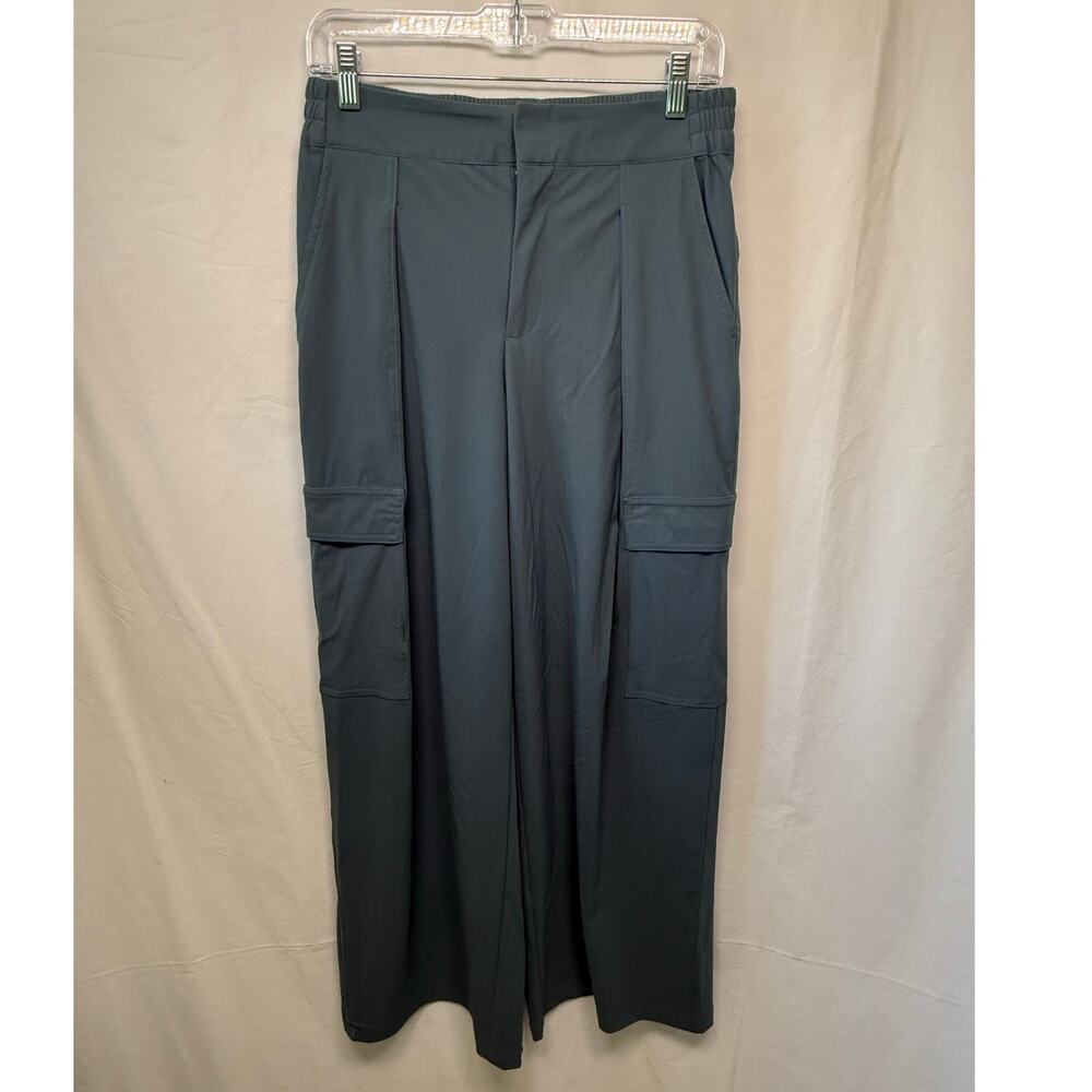 Athleta Pinnacle High Rise Cargo Trouser, Green/Blue, Size 6